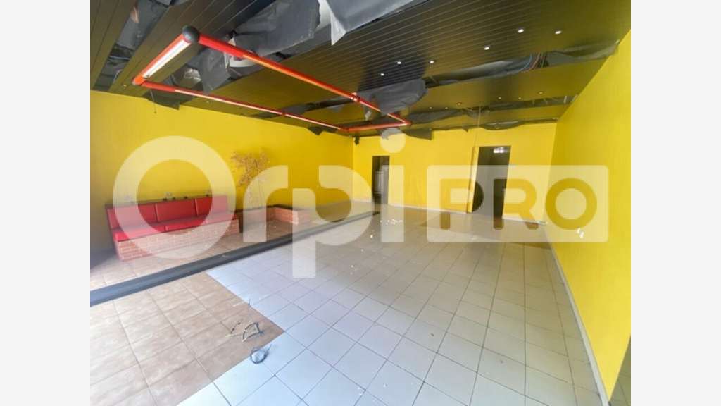 Local professionnel de 88m² à louer à Montauban
