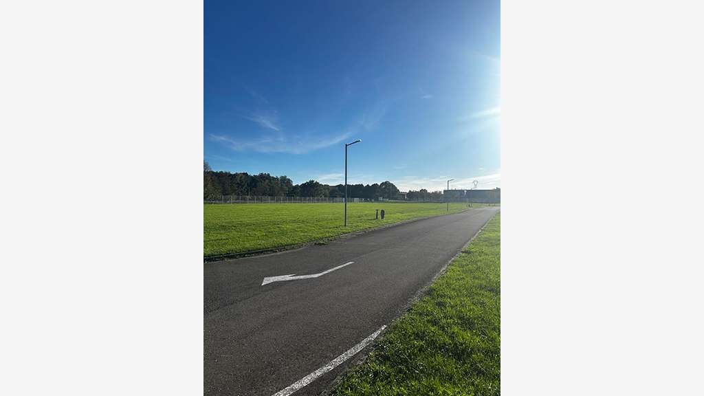 A louer local 3000m² ZA St Elisabeth à Montceau