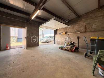 Loue local 118m² double accès idéal artisans 71