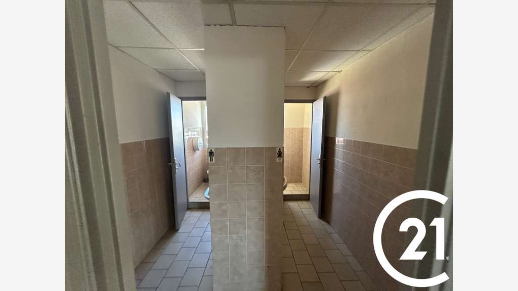 Immobilier Professionnel à louer Montélier