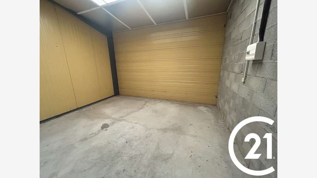 Immobilier Professionnel à louer MONTELIER