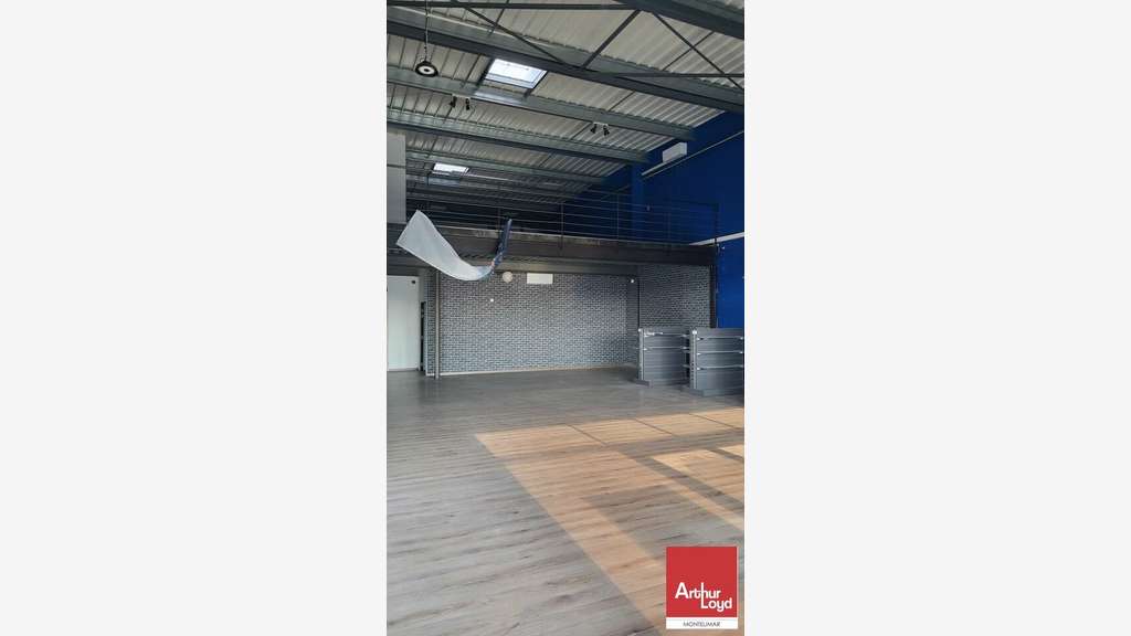 Local commercial 295m² à louer Montélimar ZAC Sud