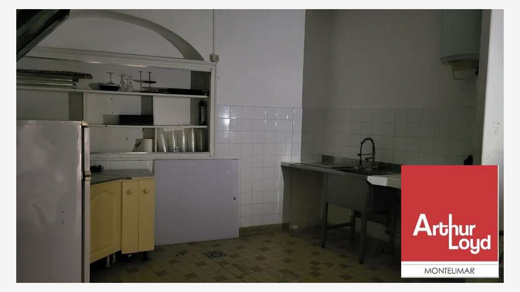 Local commercial de 40m² à louer Montélimar centre