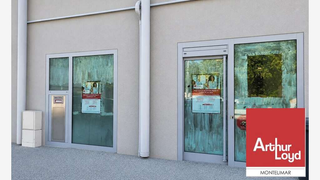 Local commercial 135m² à louer à Montélimar 