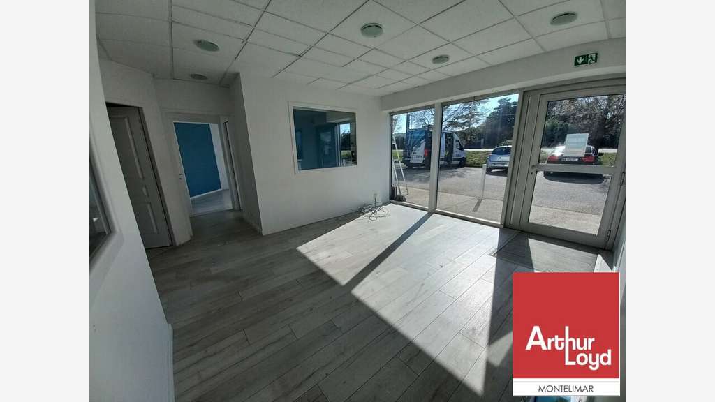 Local commercial bureaux 127m² à louer Montélimar