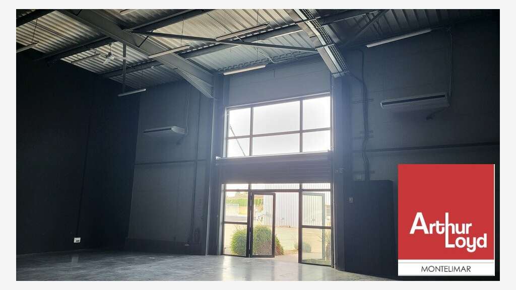 Local commercial 175m² à louer à Montélimar Nord