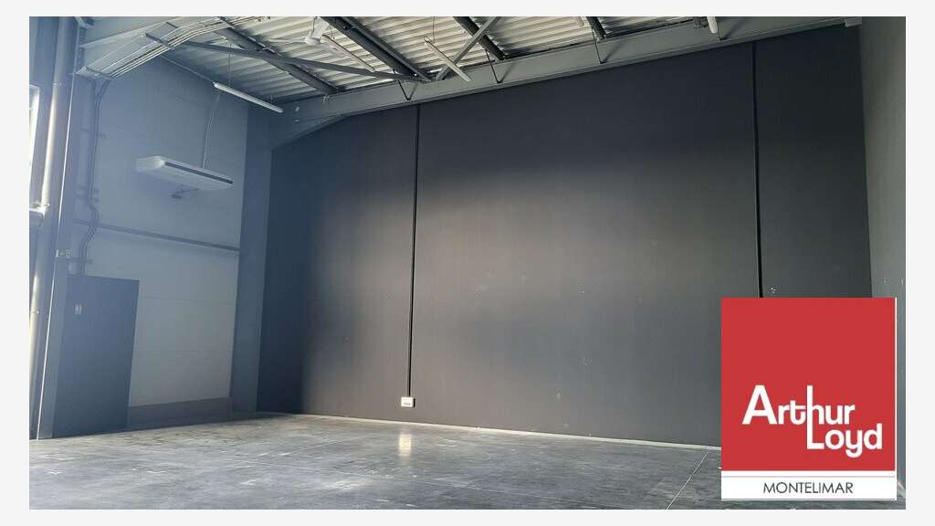 Local commercial 175m² à louer à Montélimar Nord