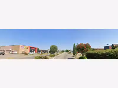 MONTÉLIMAR SUD LOCAL COMMERCIAL DE 365 M²