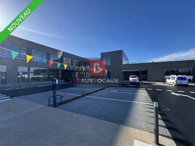 Local commercial 153m² à louer à Monteux