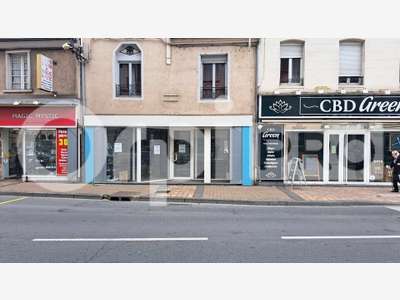 Local commercial 75m² à louer à Montluçon centre