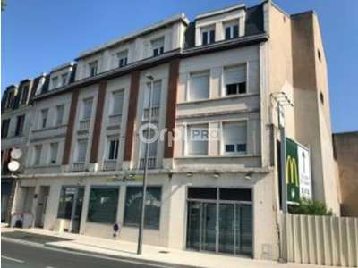 Magasin 300m² à louer bel empl à Montluçon