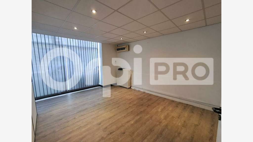 location magnifique local 160m² à Montluçon