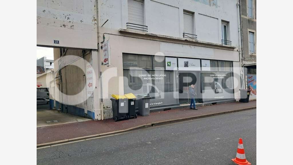location magnifique local 160m² à Montluçon