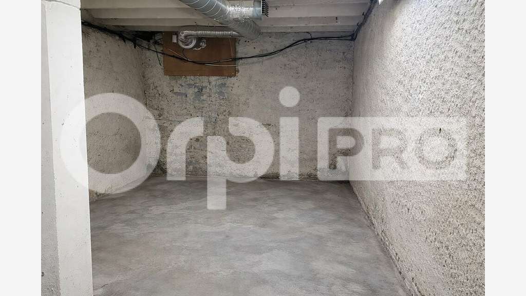 Local commercial 133m² Hyper centre de Montluçon