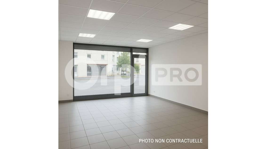 Local commercial 50m² avec hotte à Montluçon 