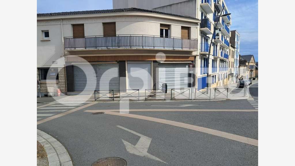 A louer local commercial de 92m² à Monluçon