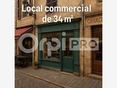 Loue local commercial 34m² Montluçon rue piètonne