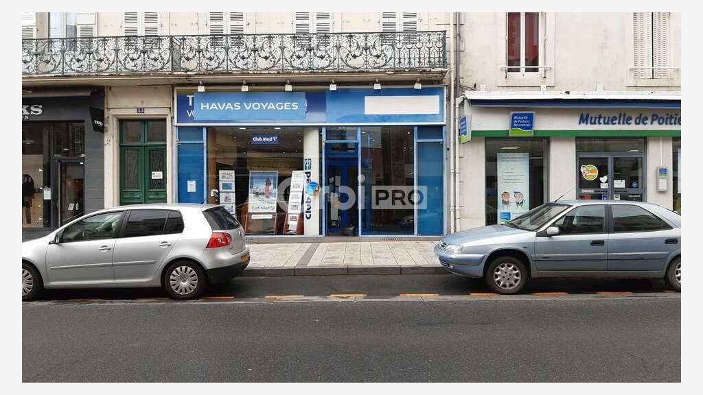 LOCAL COMMERCIAL A LOUER EMPLACEMENT N°1