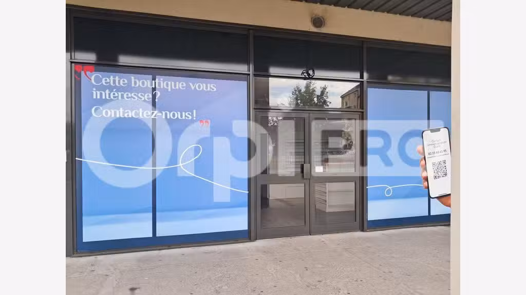 Local commercial 111m² à louer en ccial Montluçon