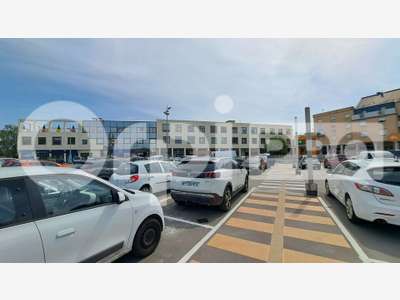 A louer boutique de 40m² centre cial à Montluçon