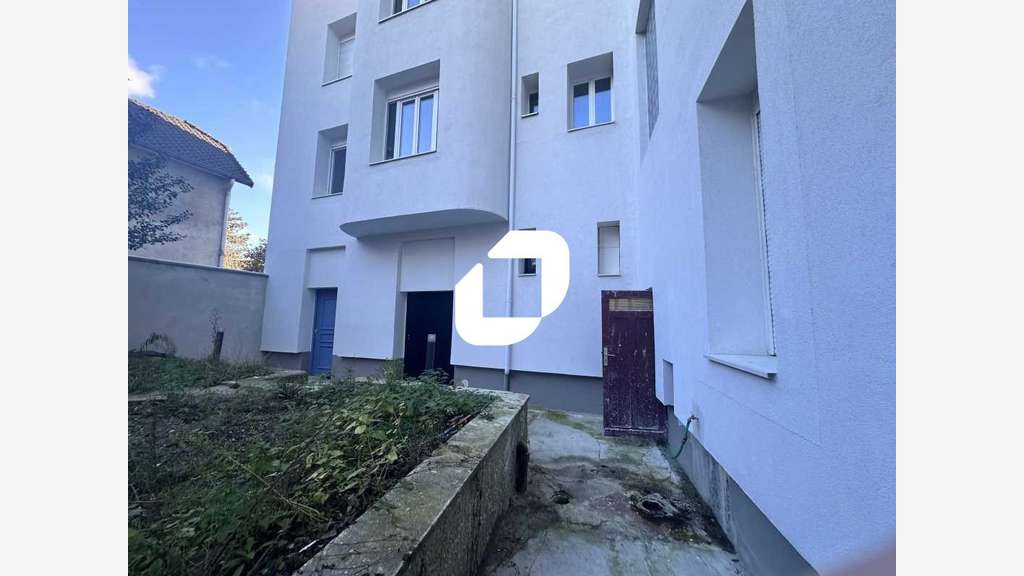 A louer Local commercial 112m² Montmorency