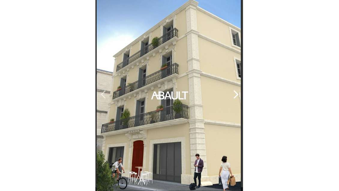 Local commercial 91m² + cave à louer à Montpellier