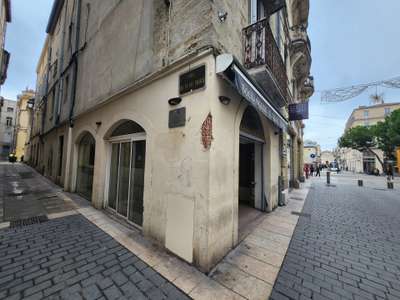 Location Locaux commerciaux - Boutiques à Montpellier