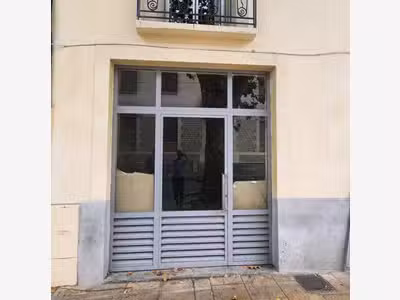 LOCATION - LOCAL EXTRACTION - CENTRE HISTORIQUE