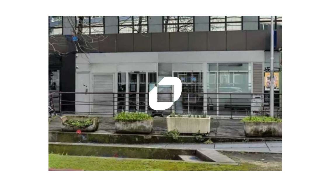 A louer Local commercial 155m² Montreuil