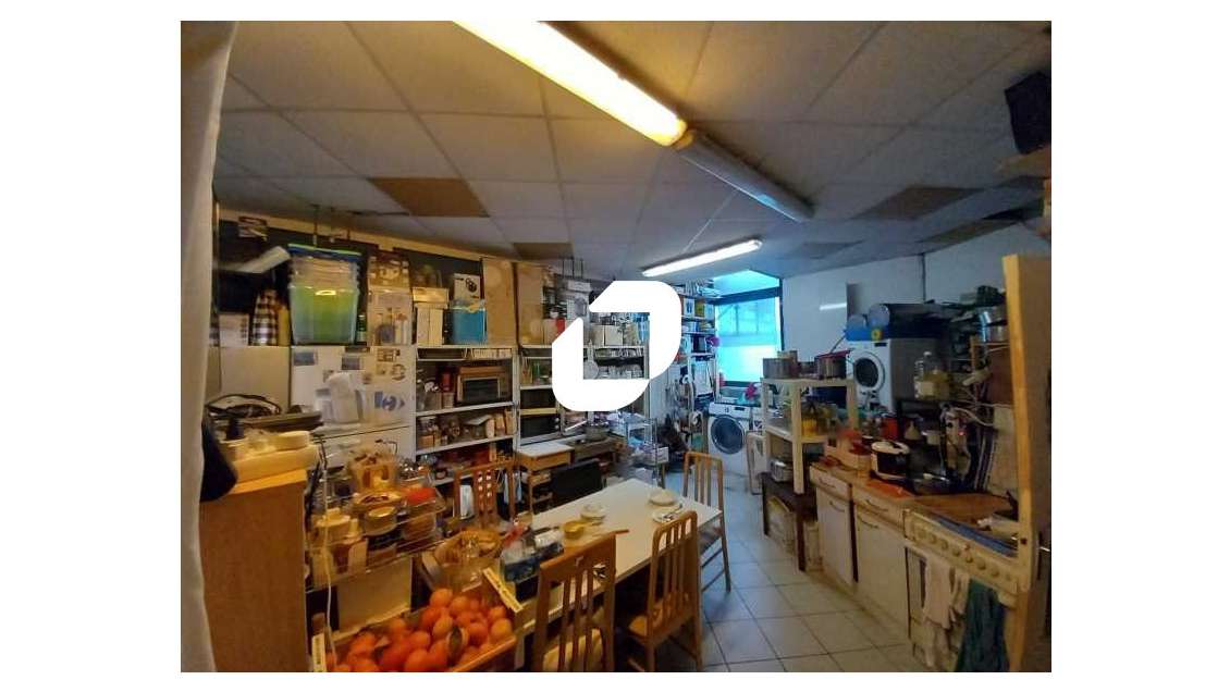 A louer Local commercial 143m² Montrouge