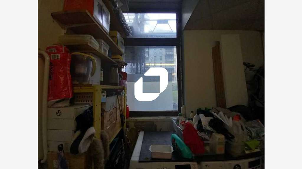 A louer Local commercial 143m² Montrouge