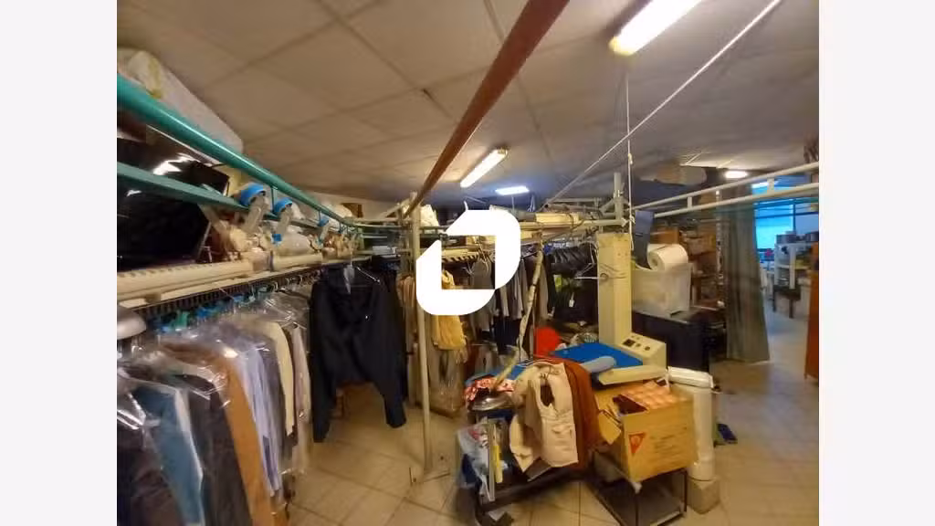 A louer Local commercial 143m² Montrouge