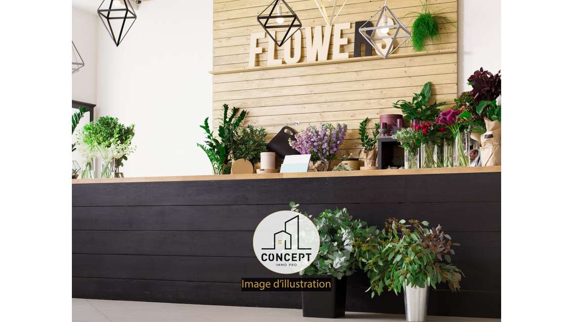 Location local 27m² excellente visibilité Morlaix