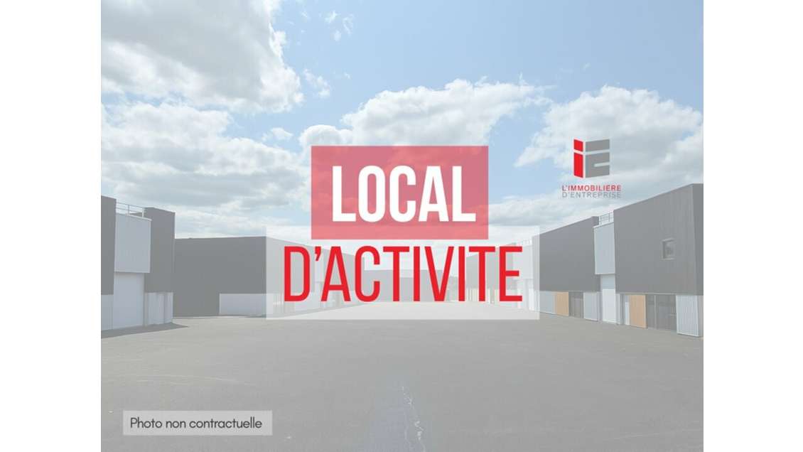 A louer local 660m² à St Martin des Champs ZAC