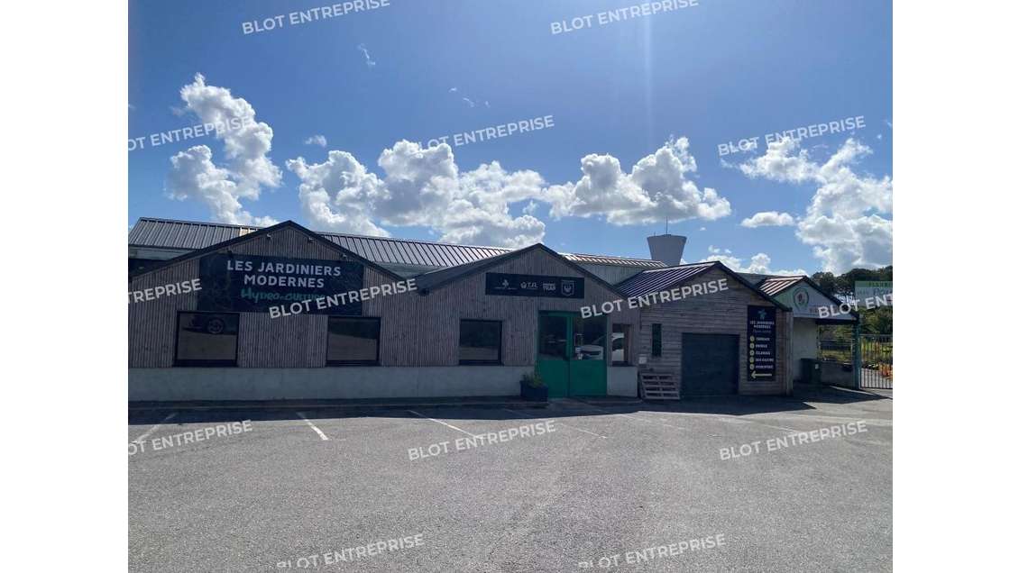 A louer local commercial ERP de 180m² à Morlaix