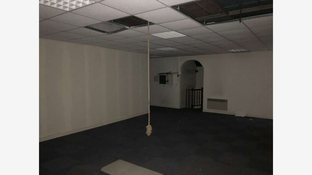 Location local commercial bureaux 231m² à Morlaix