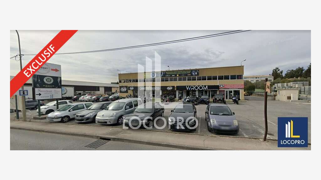 Local commercial 300m² à louer à Mougins