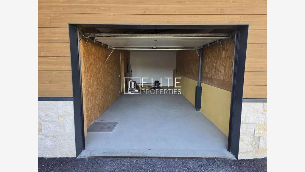 LOCAL COMMERCIAL DE 56m² NEUF + GARAGE – RDC – MOU