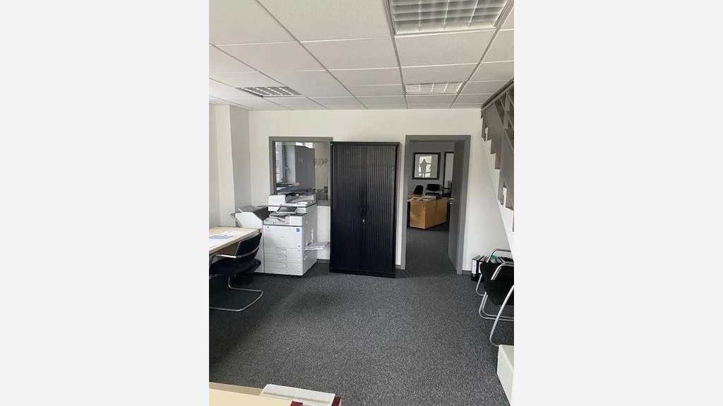 Loue local d'activité 470m² Mundolsheim Marechaux