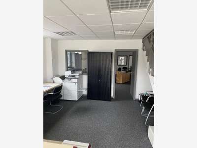 Loue local d'activité 470m² Mundolsheim Marechaux
