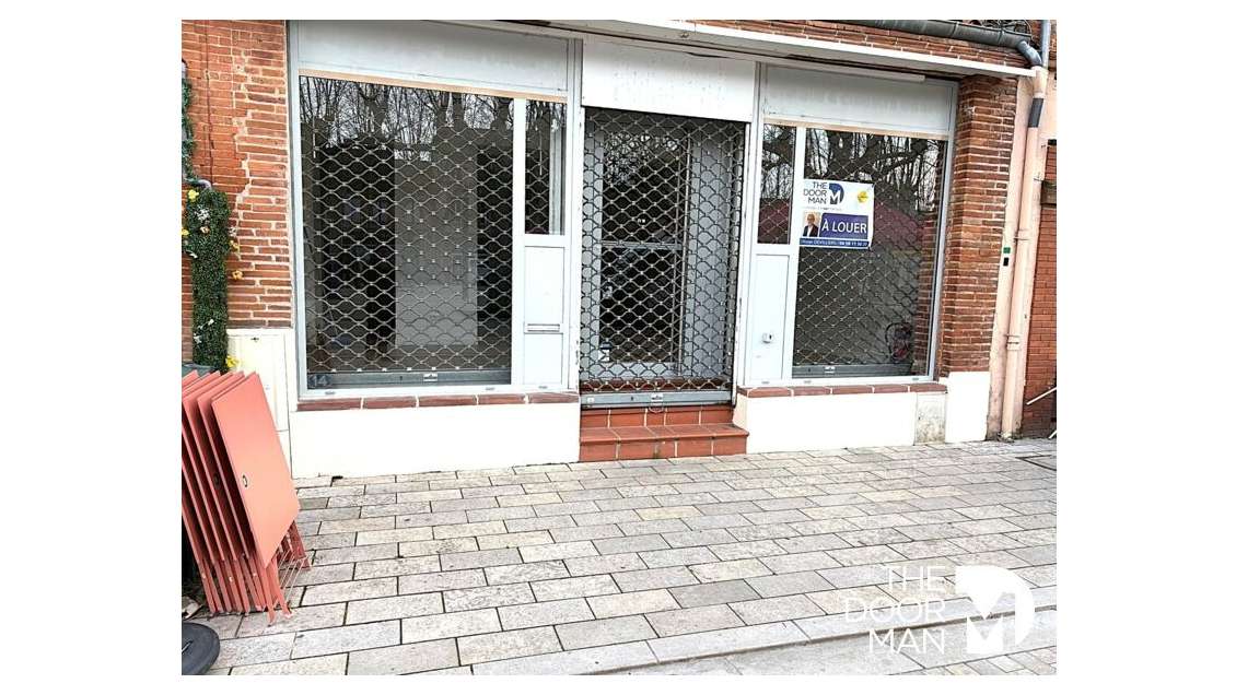 Locaux commerciaux 31600