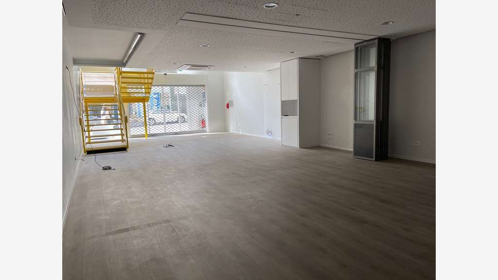 A louer superbe local 235m² au centre de Nancy