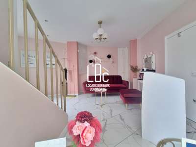Local commercial 45m² à louer à Nantes Centre 