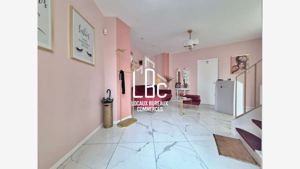 Local commercial 45m² à louer à Nantes Centre 