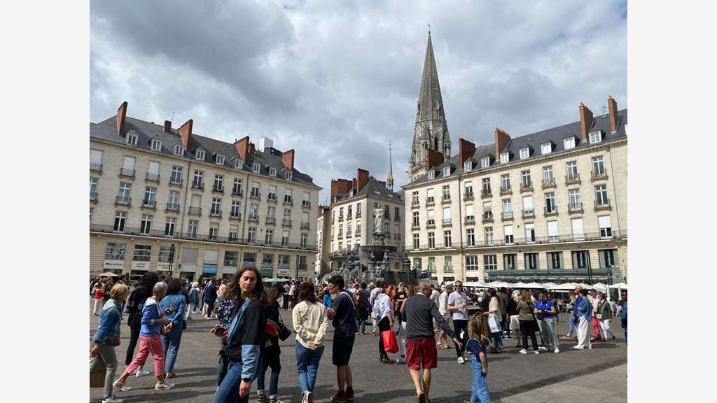 Local 24m² à louer proche Place Royale Nantes