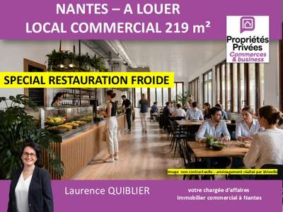 A louer local commercial 219m² à Nantes Wattignies