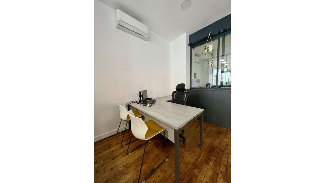 A louer local commercial local 8.50m² à Nantes