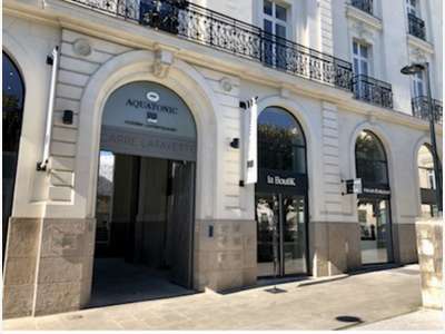 A louer cellule 251m² secteur haut de gamme Nantes