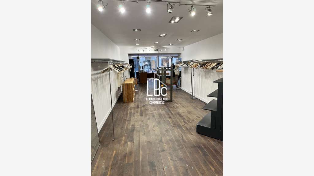 A louer local commercial 94m² Nantes centre-ville