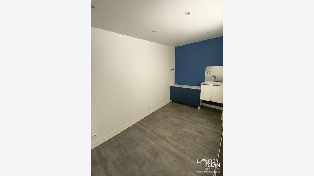 Local commercial 43m² à louer à Nantes Talensac